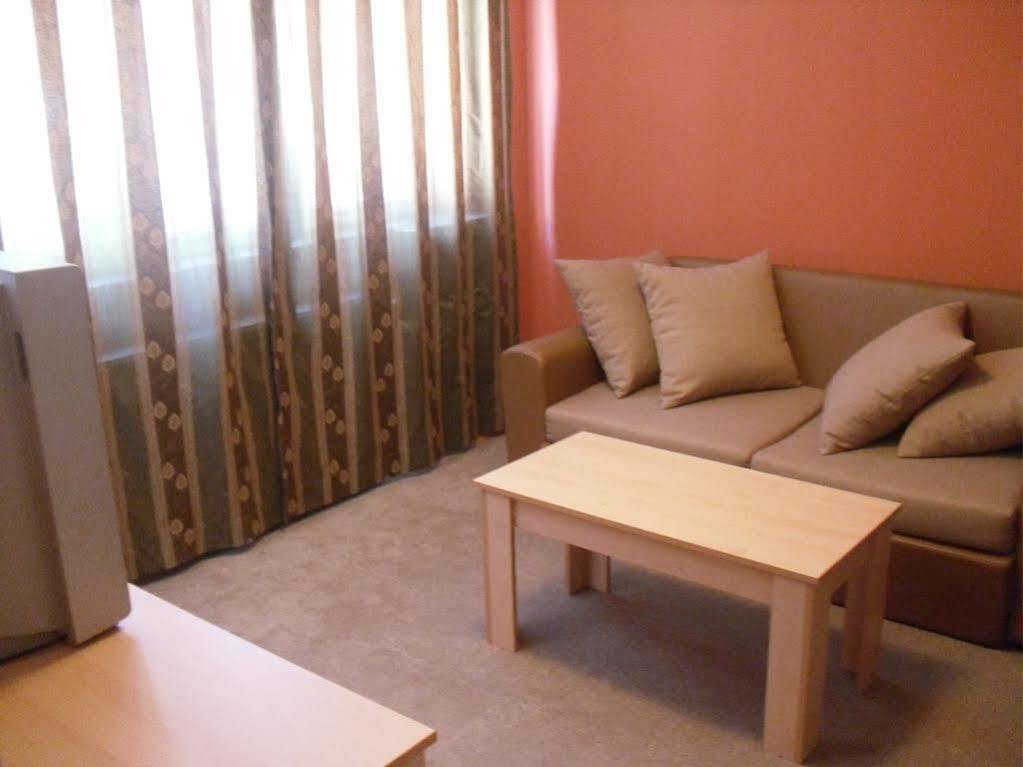 Bor Hotel Belitsa  エクステリア 写真